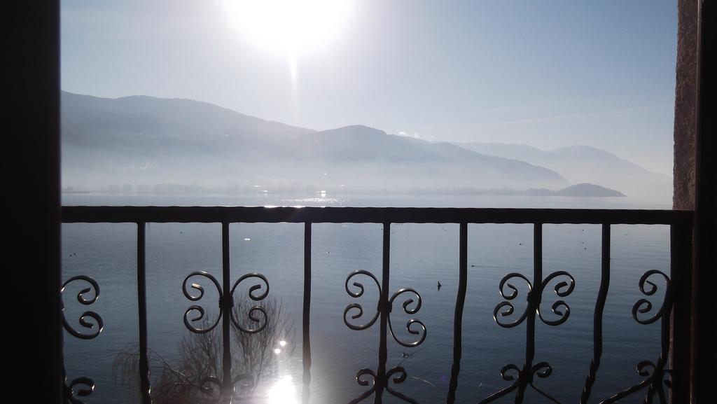 'By The Lake' Apartments Ohrid Esterno foto